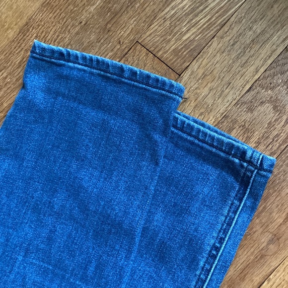 2-day SALE | Old Navy High Rise Straight, Women's 12, Stretchy; Soft, Blue - Picture 4 of 5